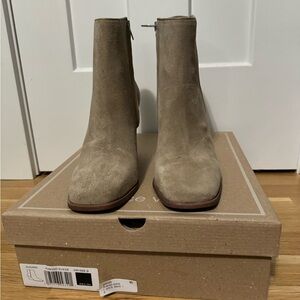 Dolce Vita Susann Booties